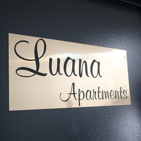 Luana Airport Apartments #4 Otopeni Exterior photo