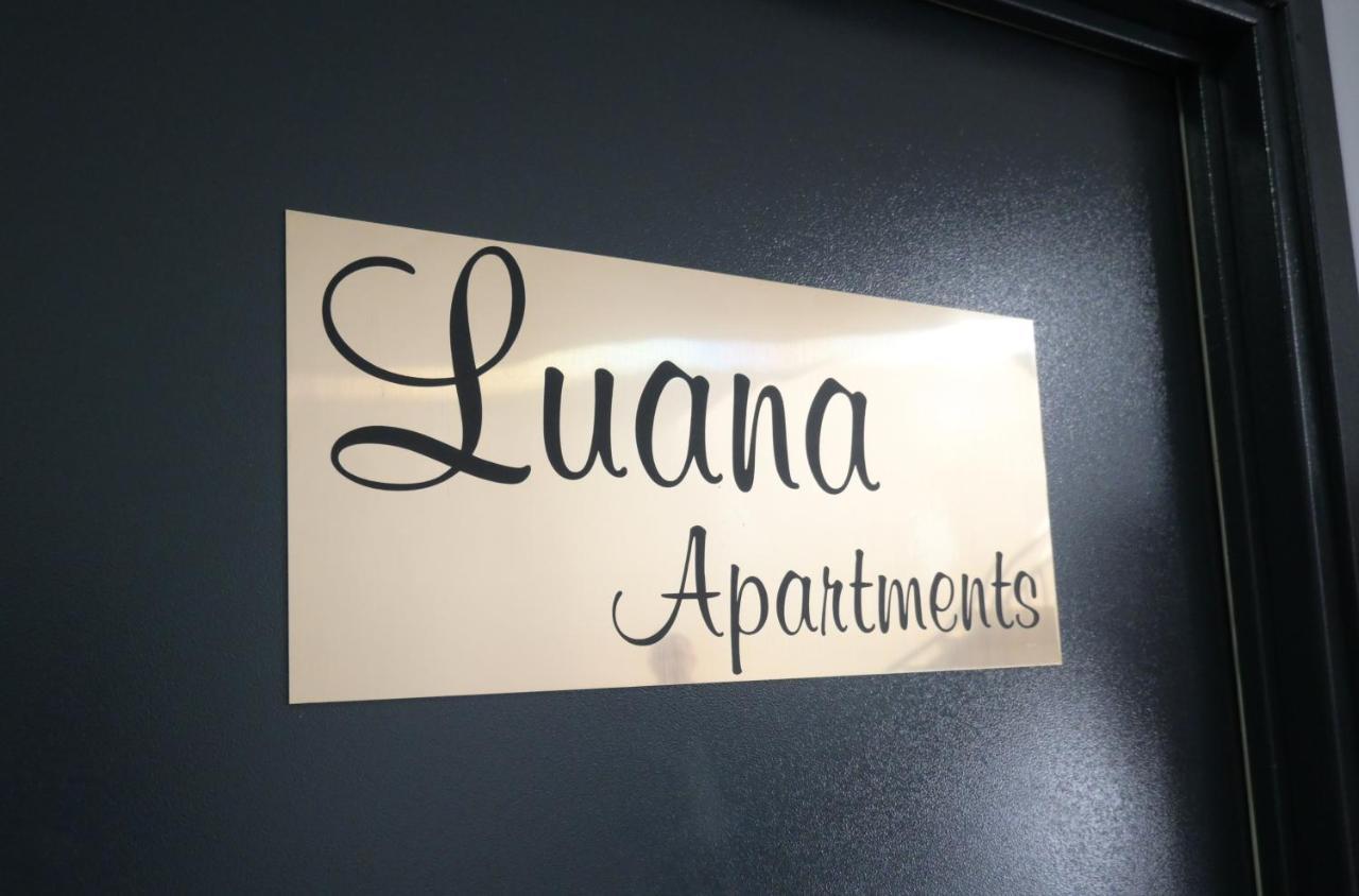 Luana Airport Apartments #4 Otopeni Exterior photo